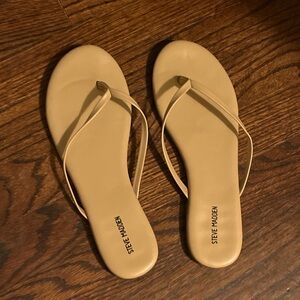 STEVE MADDEN Sandals size 7.5